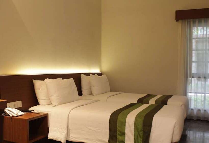 Номер Deluxe, Grand Whiz Hotel Nusa Dua Bali