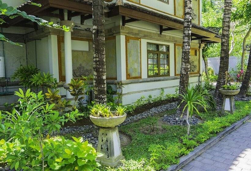 Номер Deluxe, Grand Whiz Hotel Nusa Dua Bali