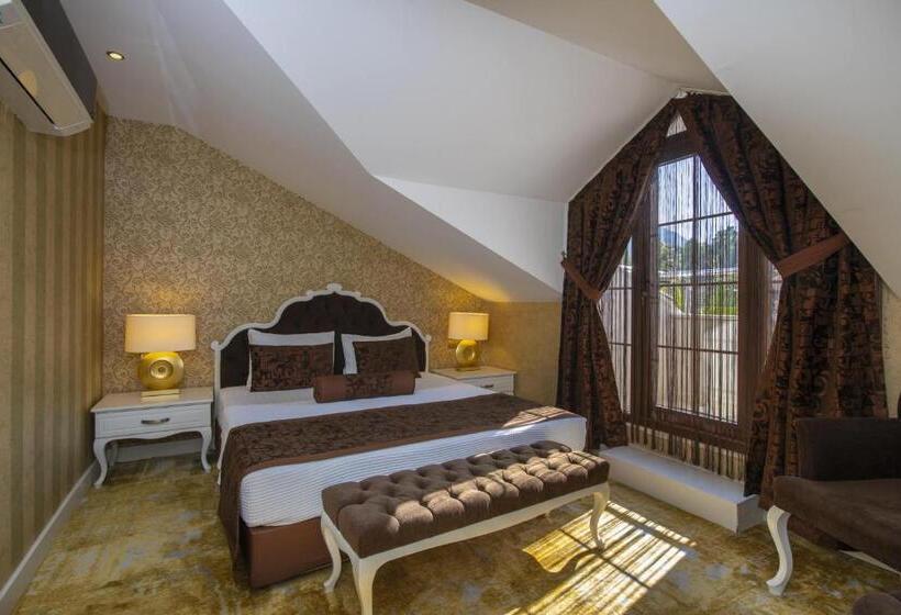 家庭间, Han Deluxe