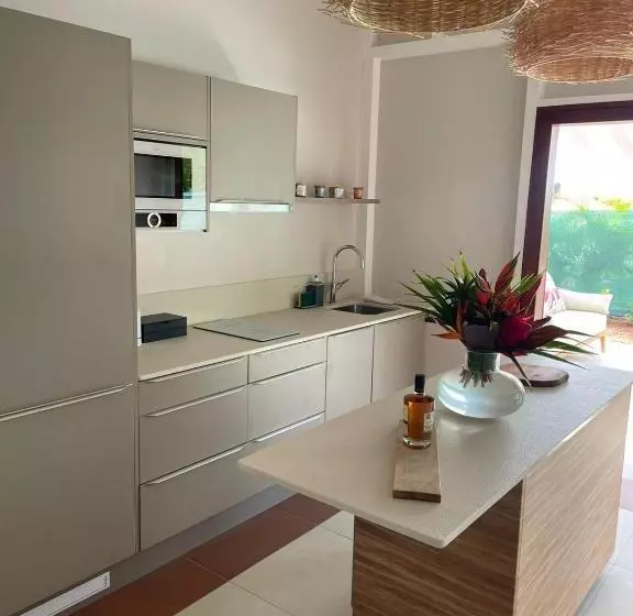 ویلای 1 خوابه, La Suite Villa