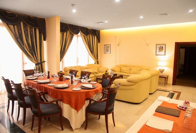 سوئیت پرزیدنت, Lancaster Ouaga 2000