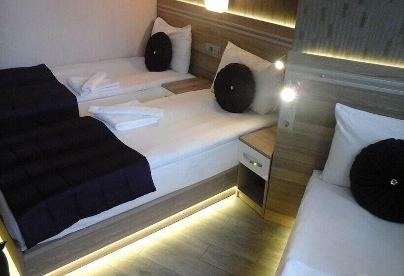 اتاق ساده سه نفره, Olimpiyat Hotel Izmir