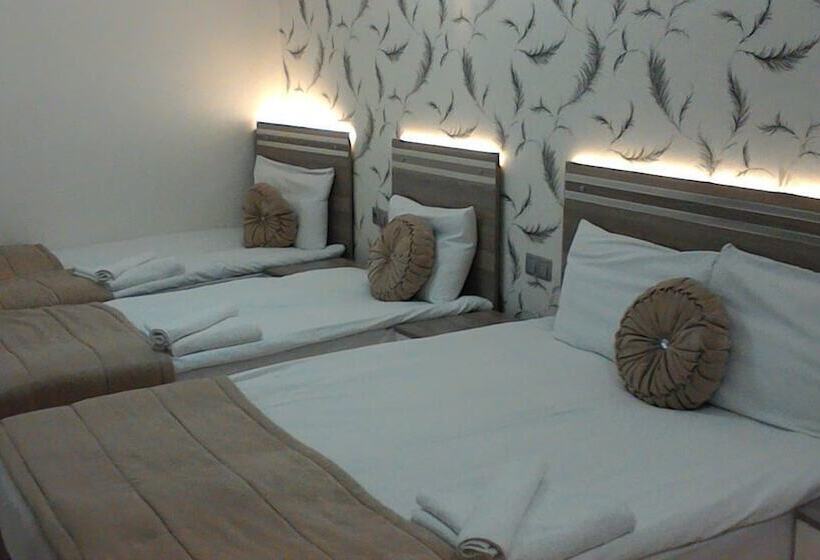 اتاق استاندارد چهار تخته, Olimpiyat Hotel Izmir