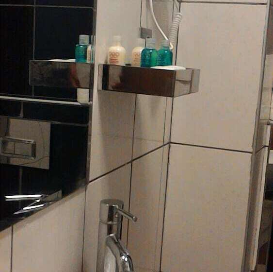 اتاق استاندارد چهار تخته, Olimpiyat Hotel Izmir