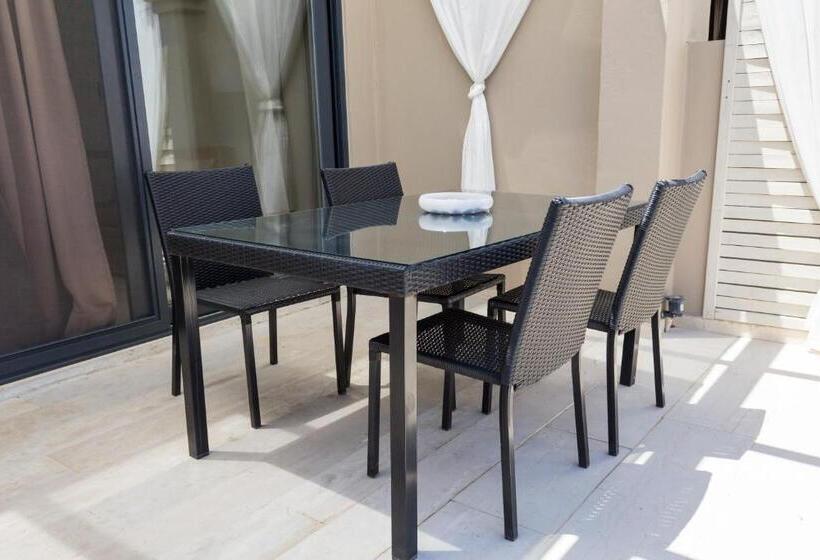 スイート(家族用), Palms And Spas Villas Retreat