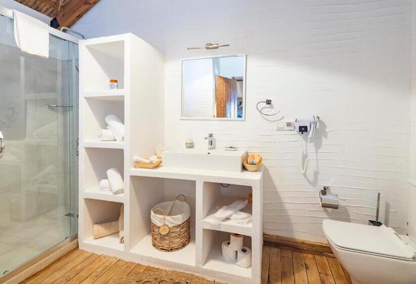 מיטת קינג בסוויטה, Perdue