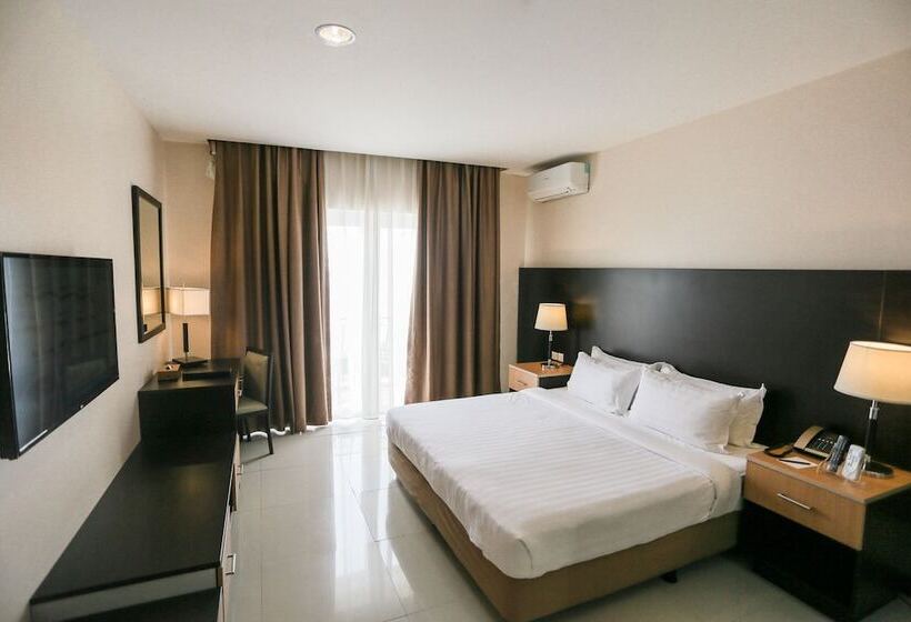 חדר דלוקס נוף לאגם, The Lake Hotel Tagaytay