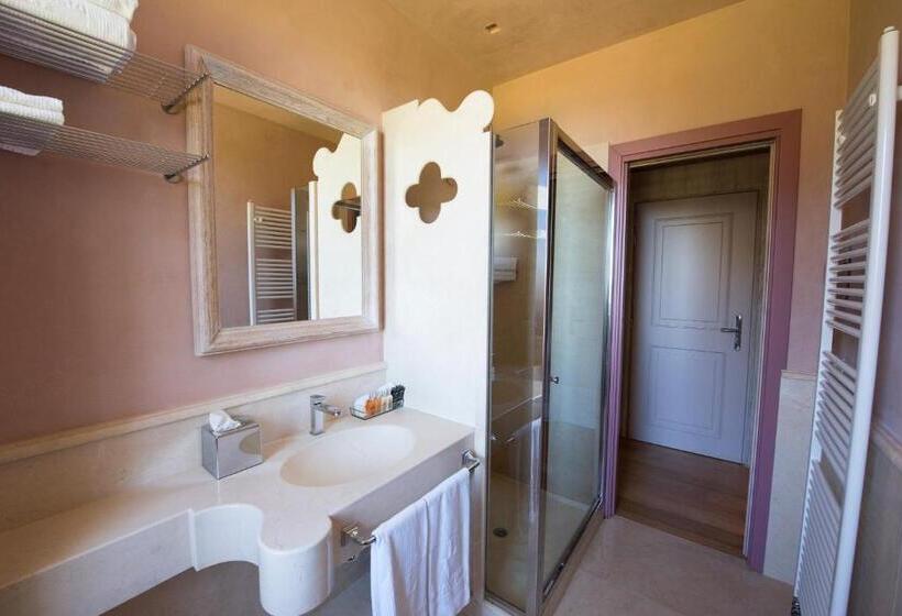 غرفة ديلوكس مطلّة علي البحر, Villa Lattanzi