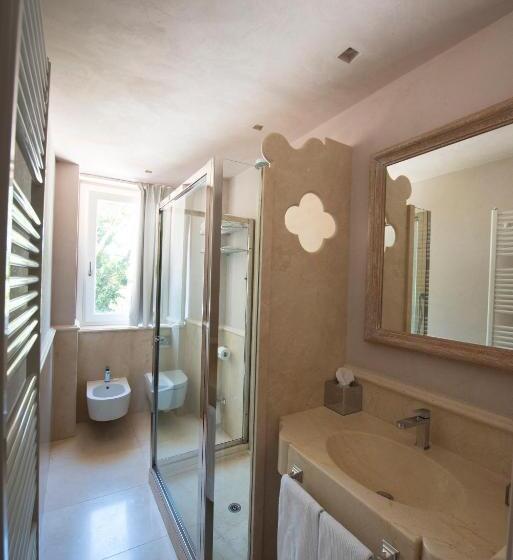 غرفة ديلوكس مطلّة علي الحديقة, Villa Lattanzi