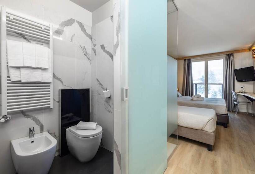 غرفة قياسية ثلاثية, Piandineve