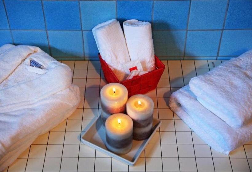 סוויטת ג'וניור נוף לים, Riviera Ionica