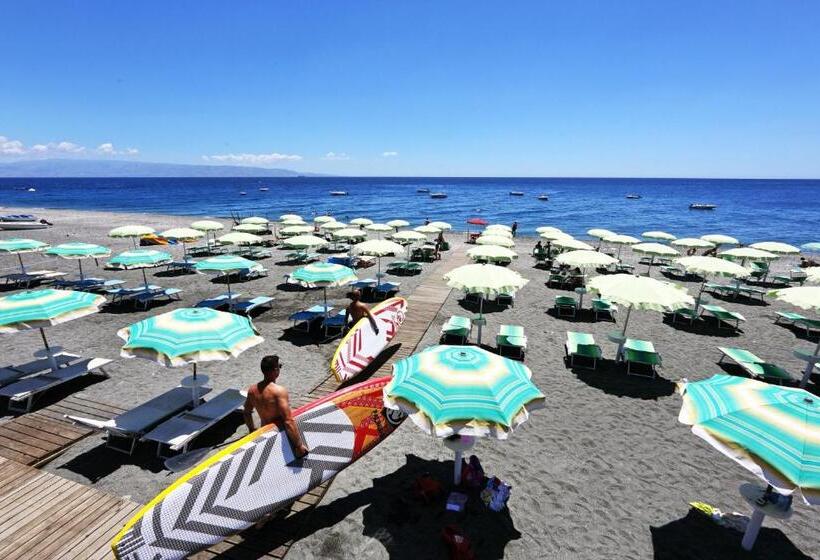 סוויטת ג'וניור נוף לים, Riviera Ionica