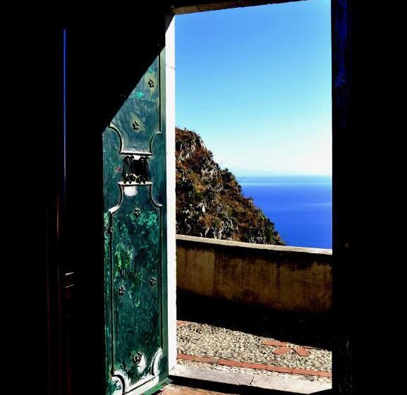 סוויטת ג'וניור נוף לים, Riviera Ionica