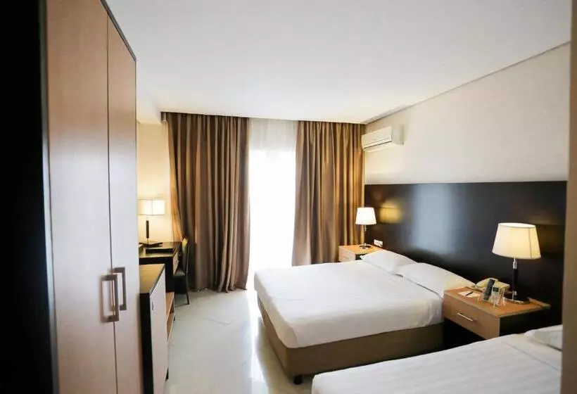 デラックスルーム, The Lake Hotel Tagaytay