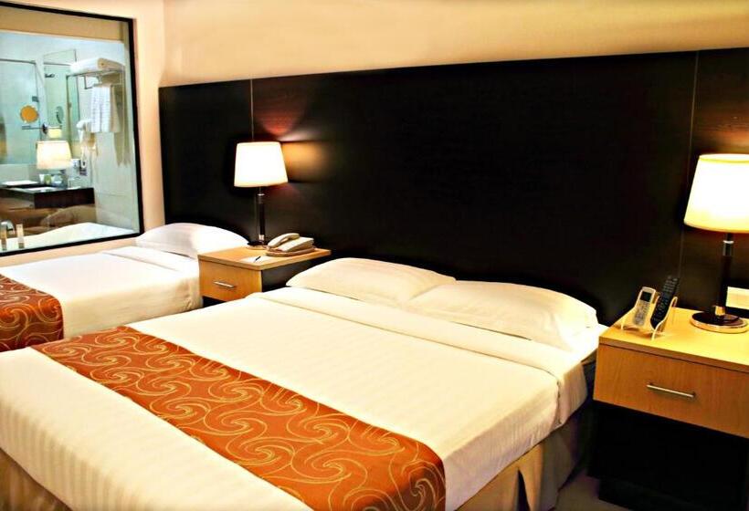 חדר דלוקס, The Lake Hotel Tagaytay