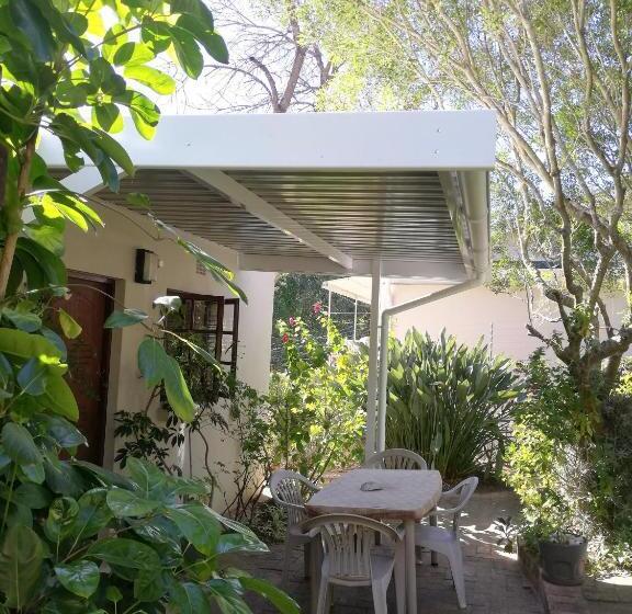 Quarto Familiar, Eagle S Nest B&b/self Catering