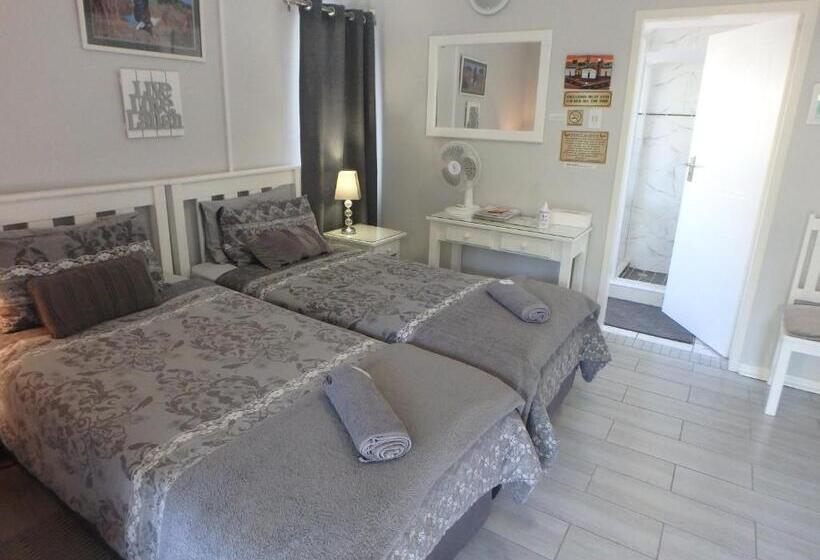 اتاق استاندارد با بالکن, Eagle S Nest B&b/self Catering