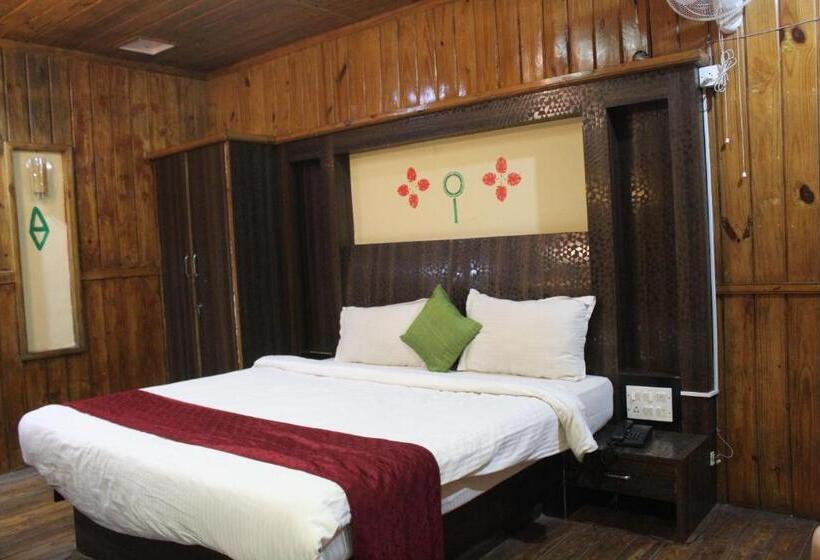 带大床的高级房间, Greenwood Resort