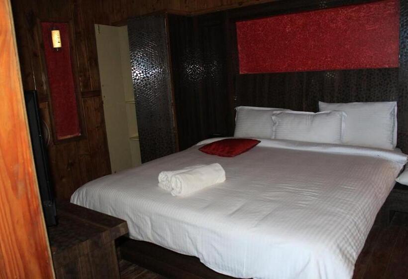 带大床的高级房间, Greenwood Resort