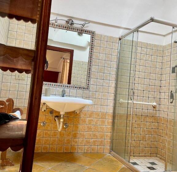 استودیوی لوکس, Resort La Casa Dei Fiori