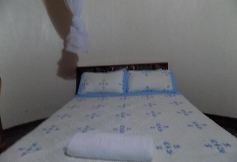 اتاق استاندارد, Tooro Resort