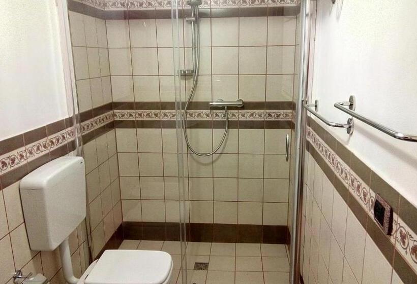 Номер Стандарт Вид на Море, L Orangerie