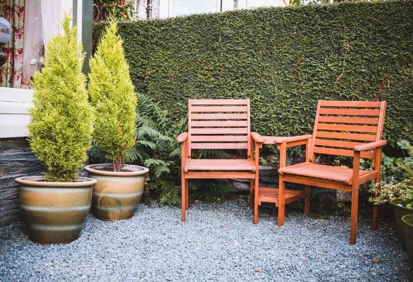 デラックスルーム, Burnside B&b