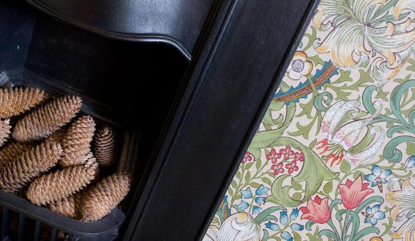 デラックスルーム, Burnside B&b