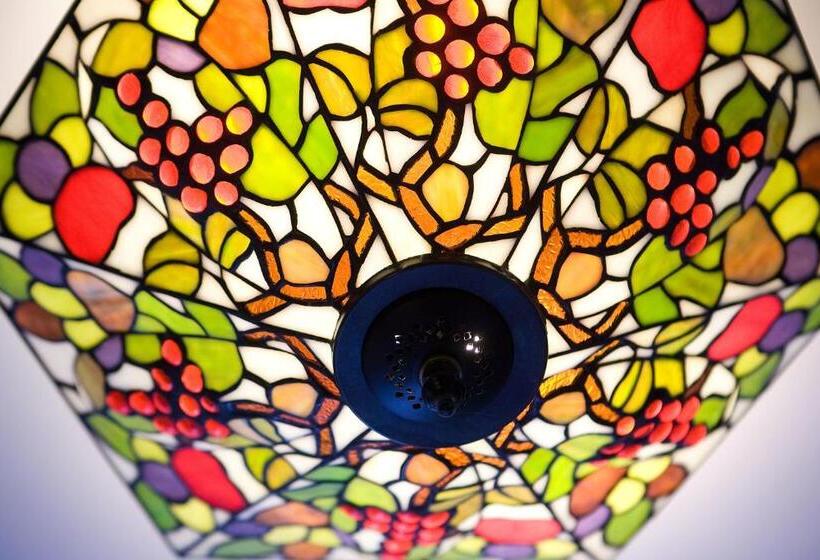 スタンダードルーム, Burnside B&b