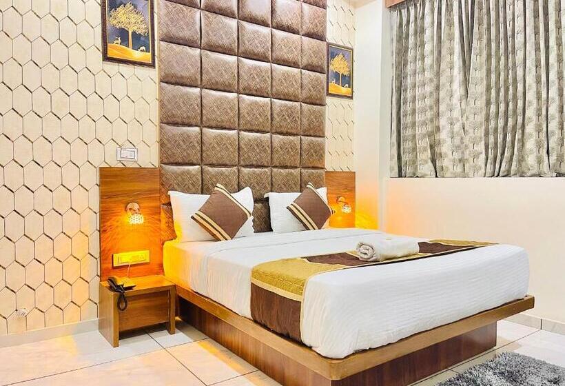 디럭스 룸 가든 전망, Avenue