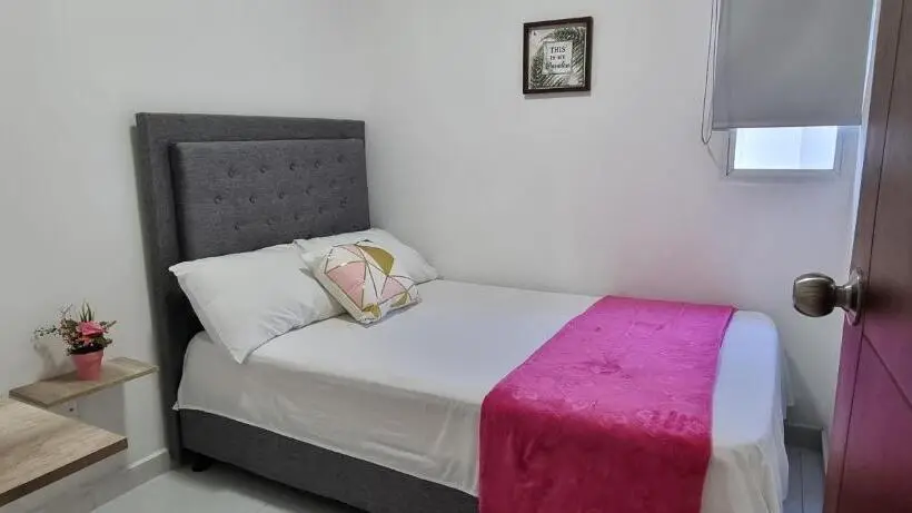 اتاق اکونومی, Garden Home Hostal