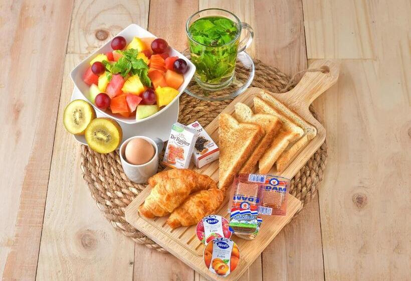 اتاق لوکس, Turquoise B&b