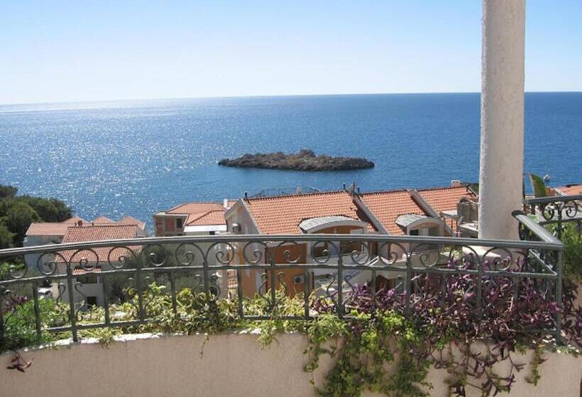 سوییت با چشمانداز دریا, Apartments And Rooms Levantin Inn