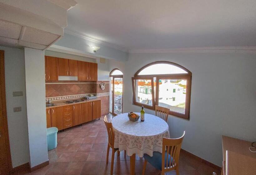 آپارتمان 1 خوابه, Apartments And Rooms Levantin Inn