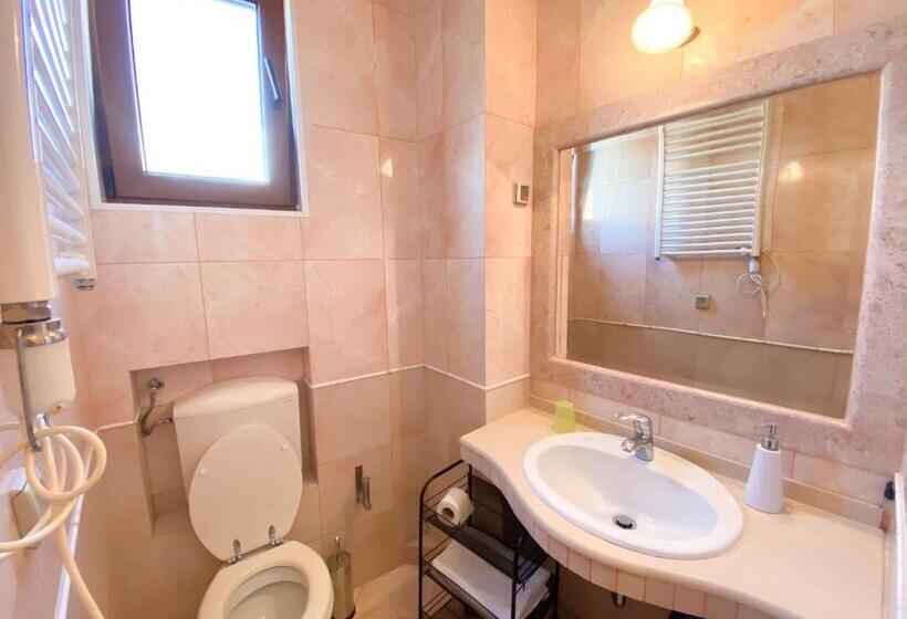 سوییت با چشمانداز دریا, Apartments And Rooms Levantin Inn