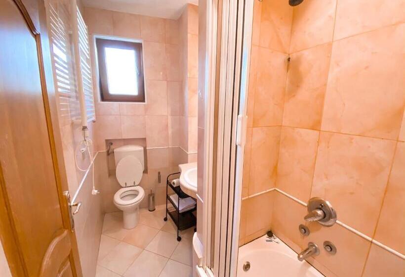 سوییت با چشم‌انداز دریا, Apartments And Rooms Levantin Inn