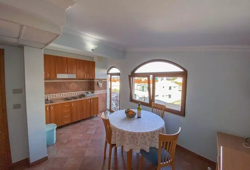 آپارتمان 1 خوابه, Apartments And Rooms Levantin Inn