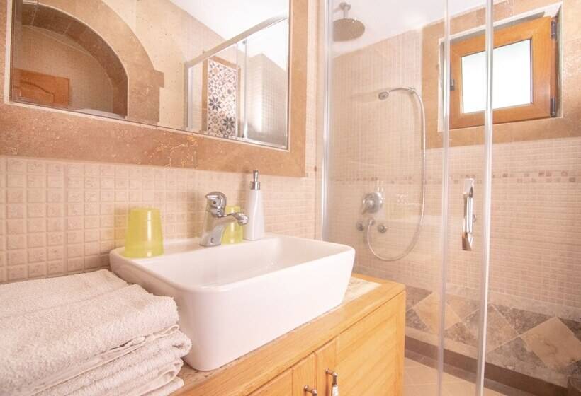 آپارتمان 1 خوابه, Apartments And Rooms Levantin Inn