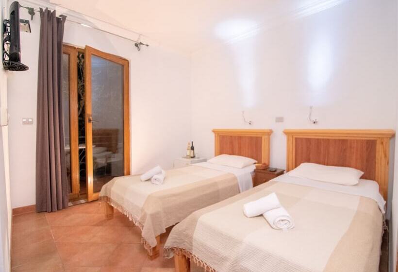 اتاق استاندارد, Apartments And Rooms Levantin Inn