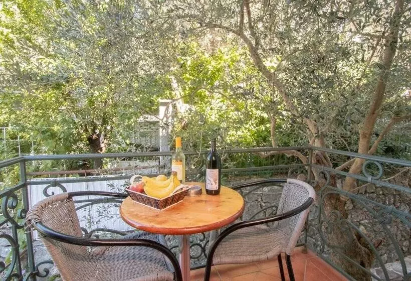 اتاق استاندارد, Apartments And Rooms Levantin Inn