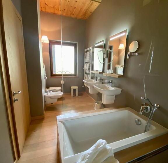 Полулюкс с Балконом, Rutzer Hotel Ristorante & Panoramic Spa