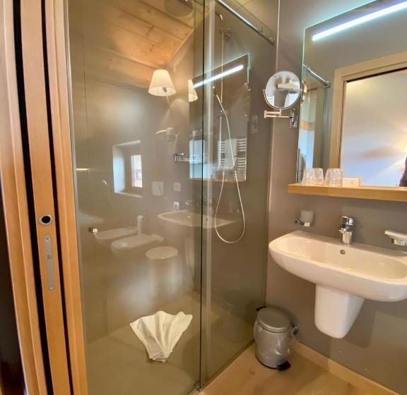 Номер Стандарт в Мансарде, Rutzer Hotel Ristorante & Panoramic Spa