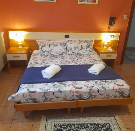 Номер Стандарт, Amba Alagi