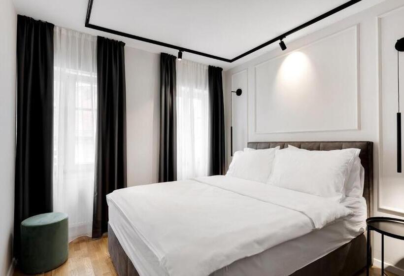 اتاق استاندارد, Bloom