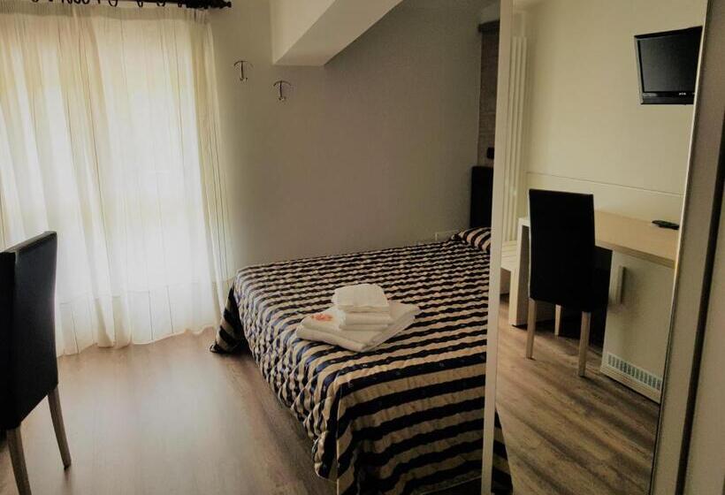 スーペリアファミリールーム, Costabella