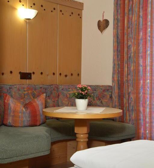 标准间带阳台, Edelweiß