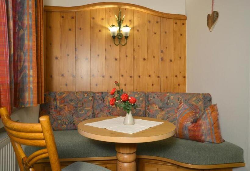 标准间, Edelweiß