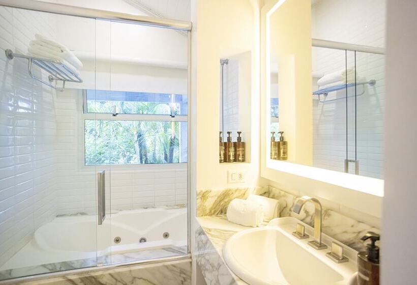 سوییت, Felissimo Exclusive