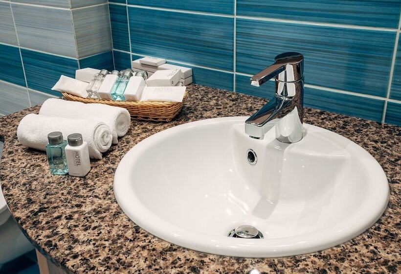 חדר סופריור, Forrestmix Club