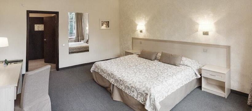 חדר סטנדרט, Forrestmix Club